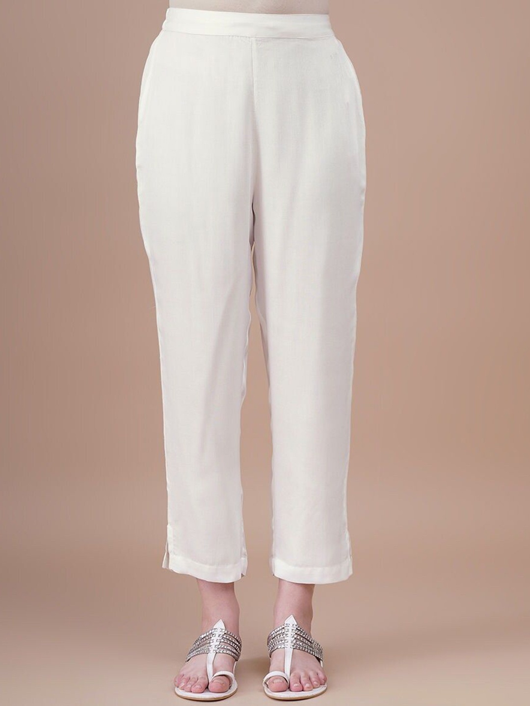 

JAYPORE Women Trousers, White