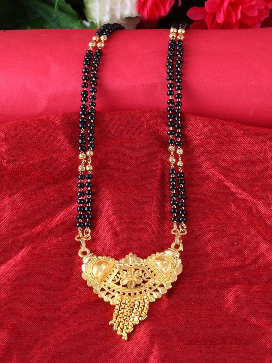 

DIVASTRI One Gram Gold-Plated Beaded Mangalsutra