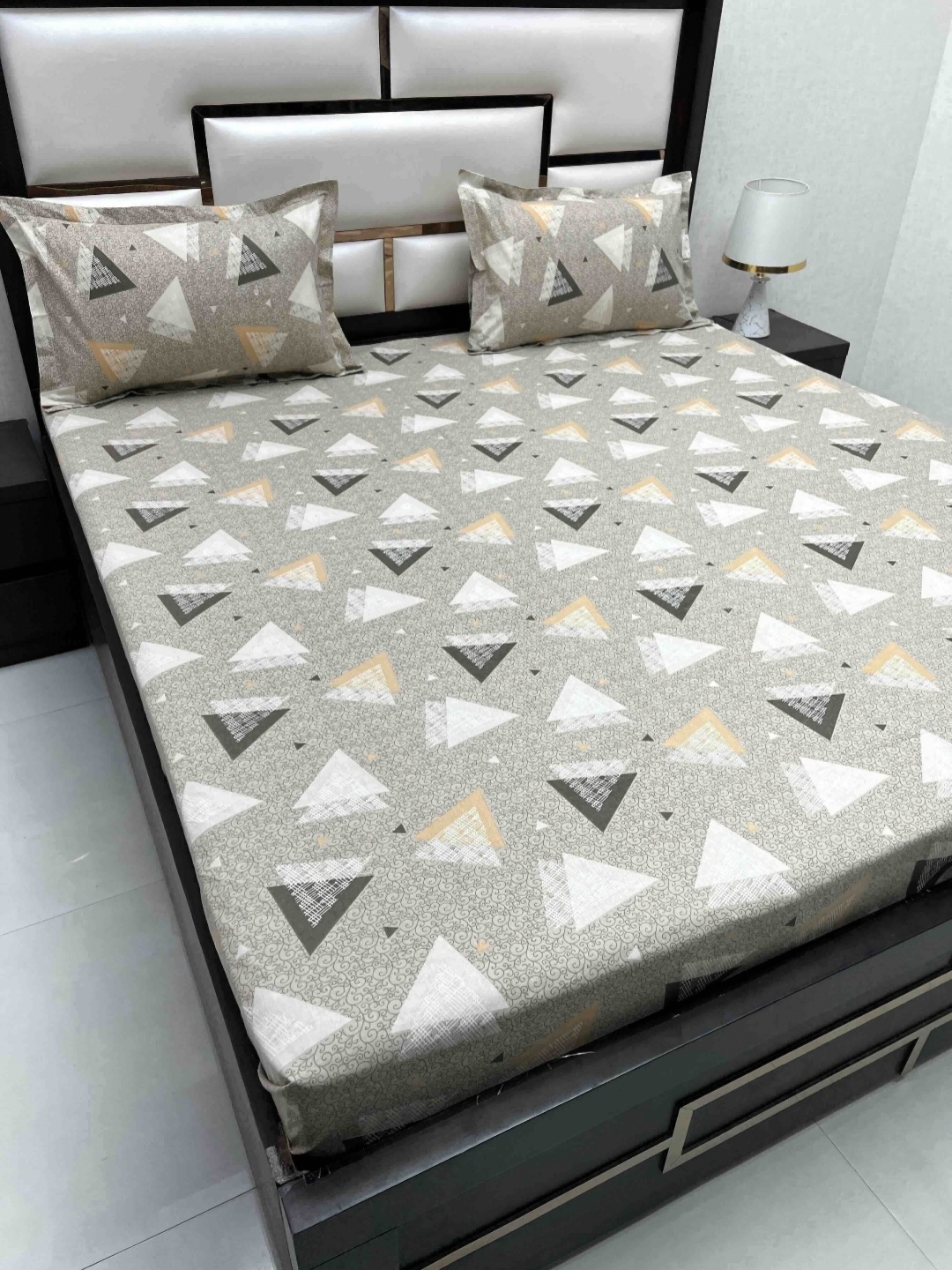 

Pure Decor Cotton Queen Size Double Bed Bedsheet With 2 Pillow Covers 2.28m X 2.54m, Grey