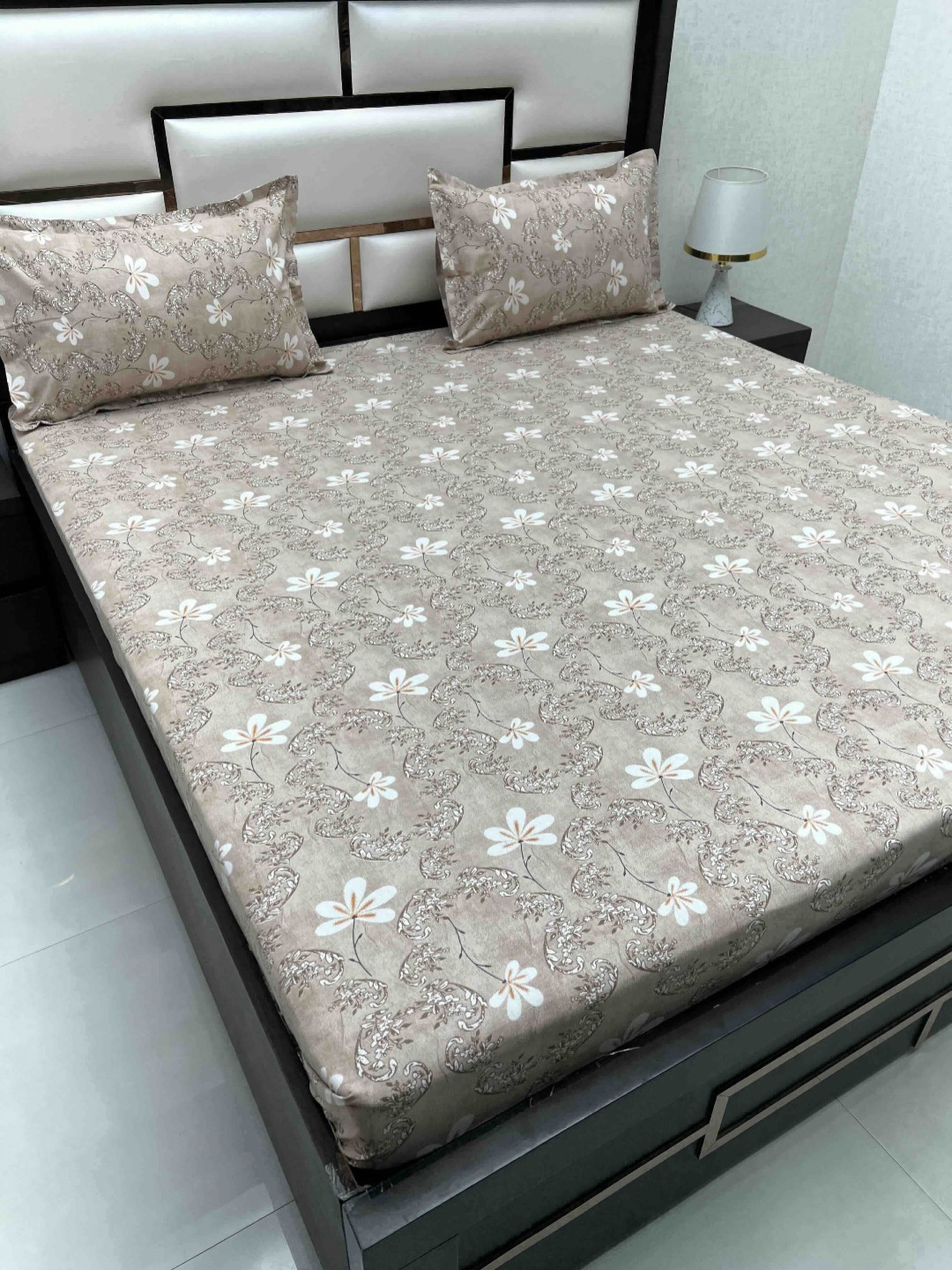 

Pure Decor Cotton Queen Size Double Bedsheet With 2 Pillow Covers 2.28m X 2.54m, Brown