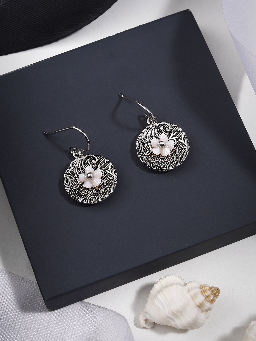 

DIAVO Rhodium Plated 925 Sterling Silver Oxidised Floral Drop Earrings