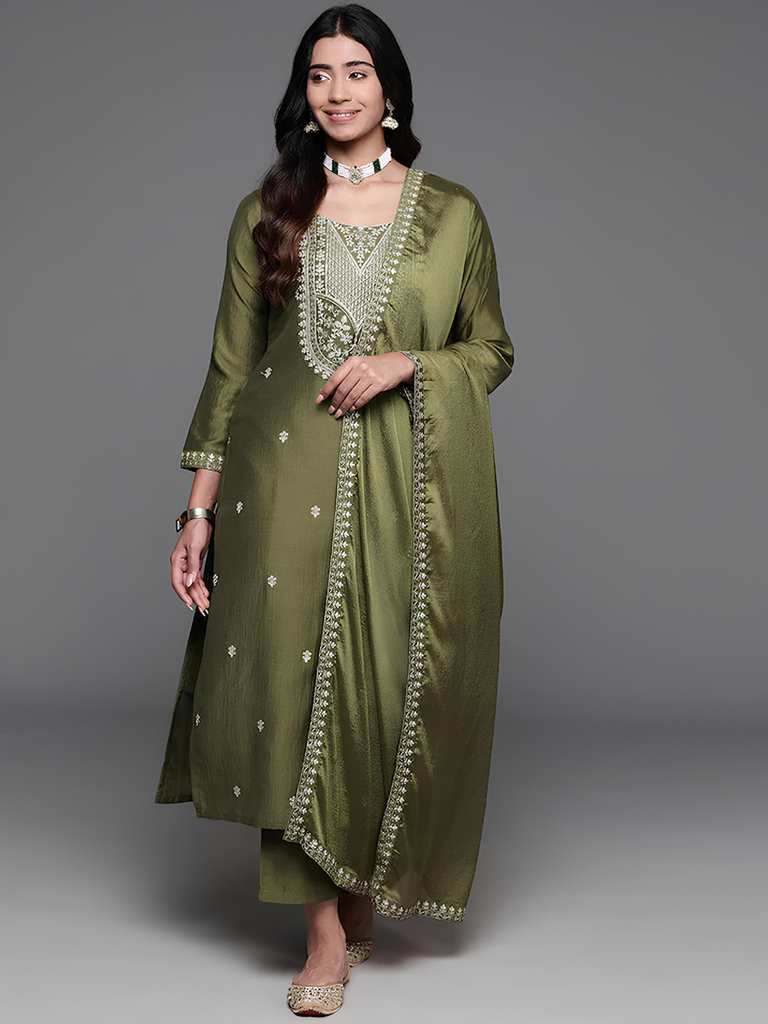 

KALINI Women Embroidered Regular Thread Work Chanderi Silk Kurti with Trousers & With Dupatta, Green