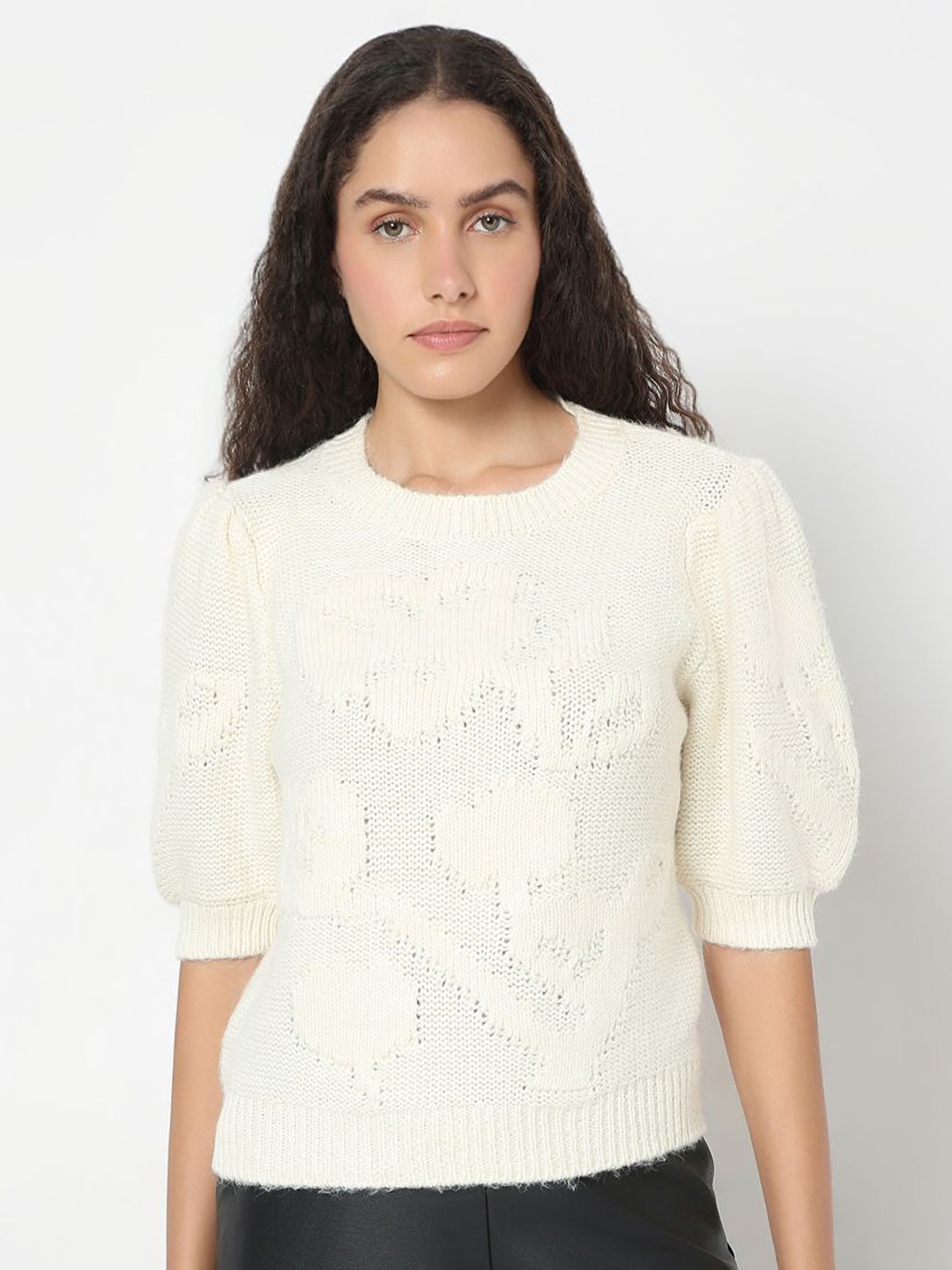

Vero Moda Women Self Design Round Neck Short Sleeves Pullover Sweaters, Beige