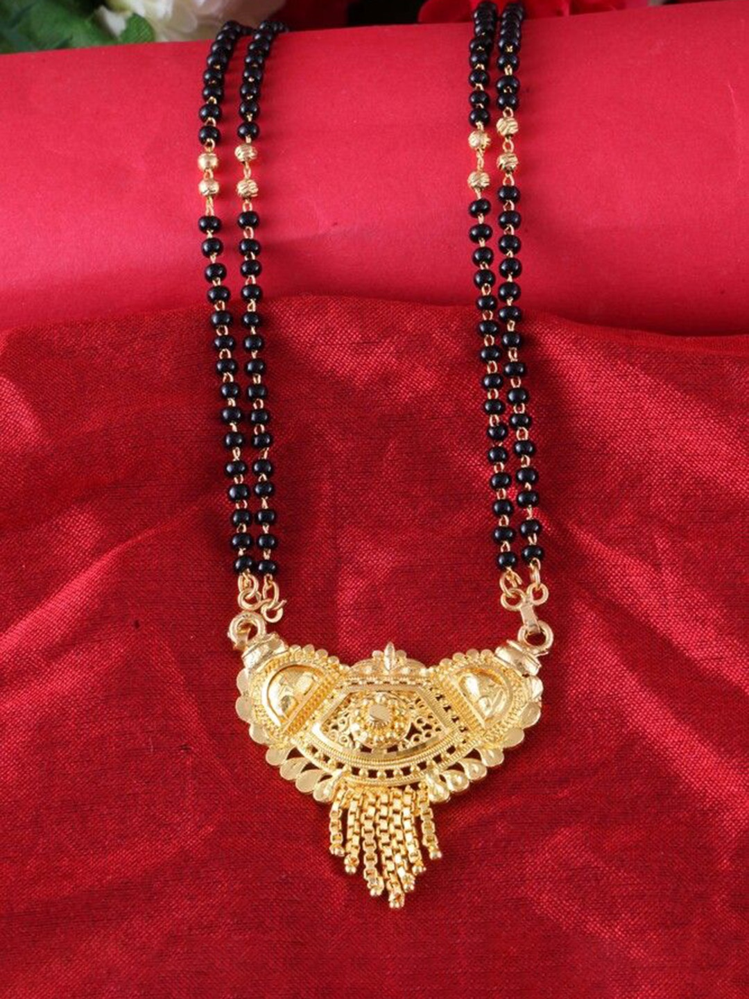 

DIVASTRI One Gram Gold-Plated Beaded Mangalsutra