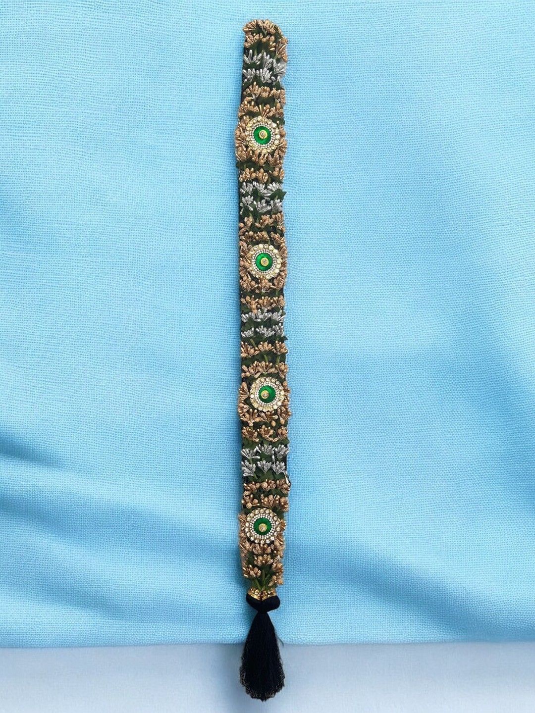 

VAGHBHATT Bharatanatyam Savaram & Kunjalam Kemp Ready Jada Set - 24 cm - Green
