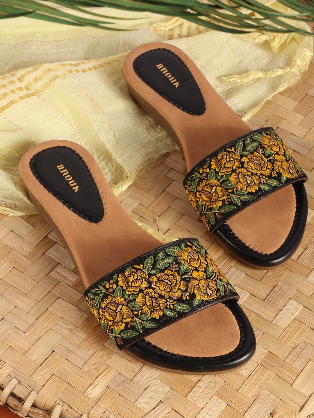 

Anouk Women Embroidered Open Toe Flats, Black