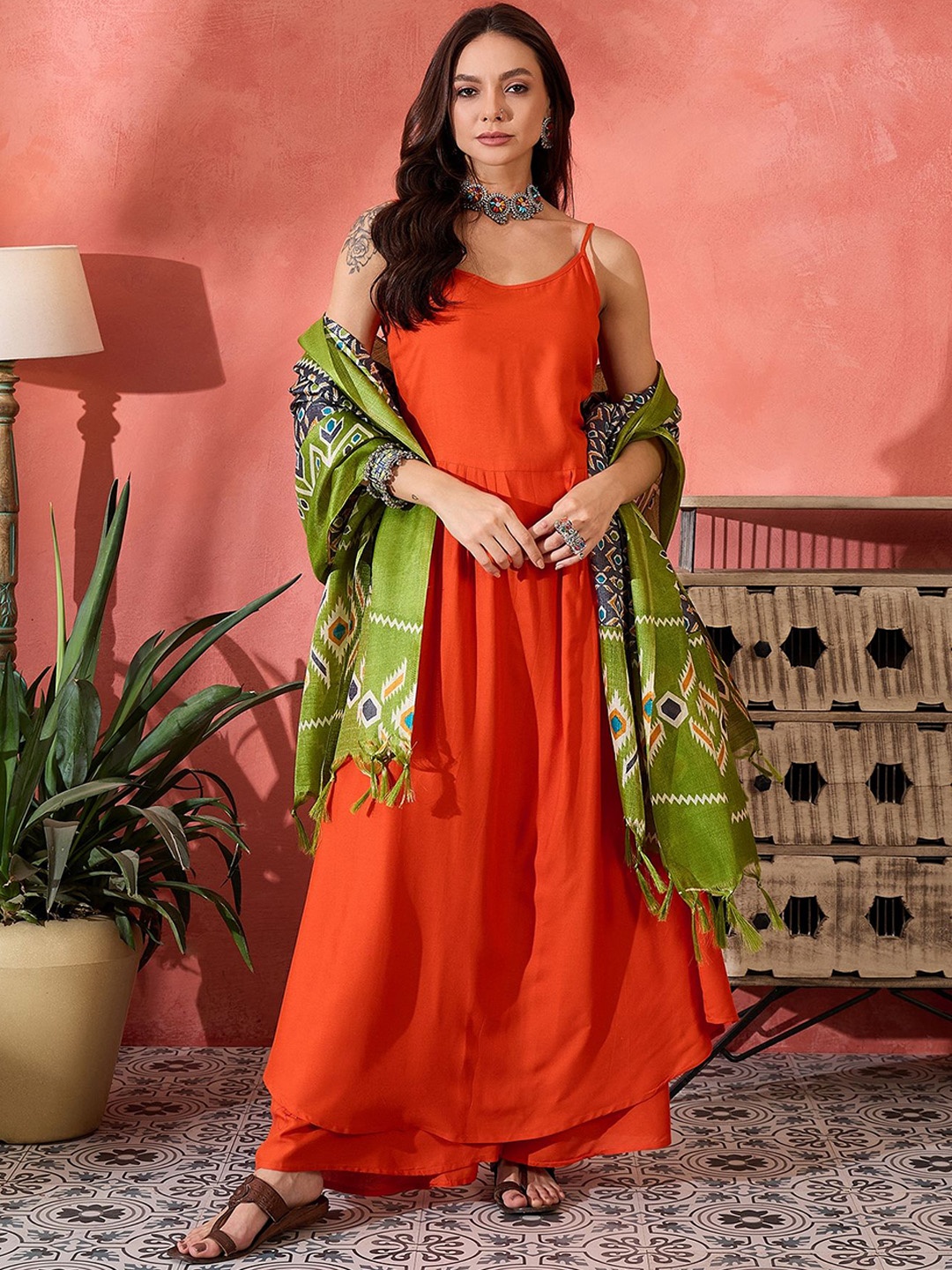 

InWeave Women Regular Kurta with Palazzos & With Dupatta, Orange