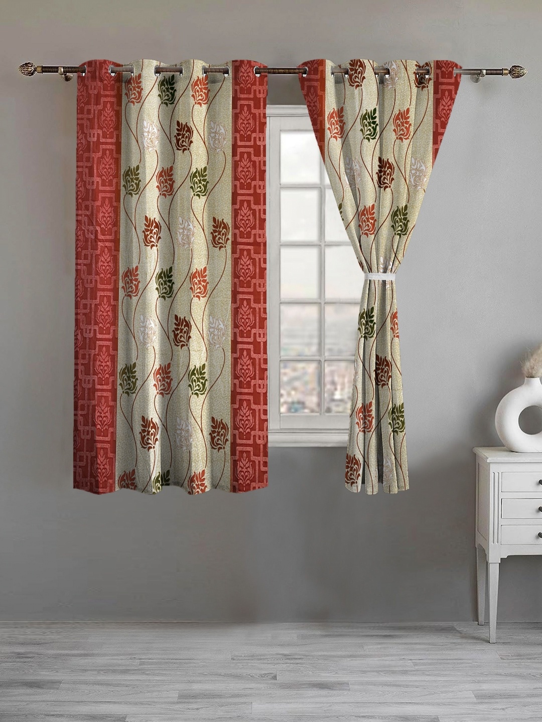 

Lunar Days Maroon Set of 2 Floral Room Darkening Window Curtain