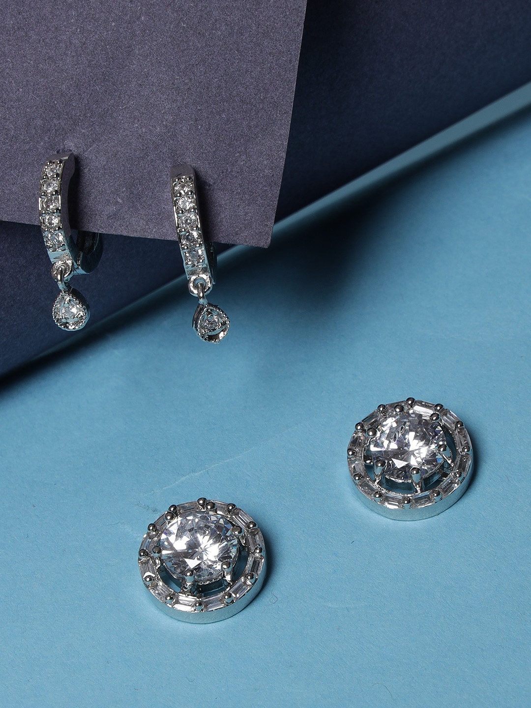 

DressBerry Contemporary Studs Earrings, Silver