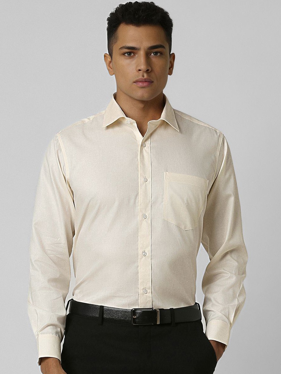 

Van Heusen Men Opaque Formal Shirt, Cream
