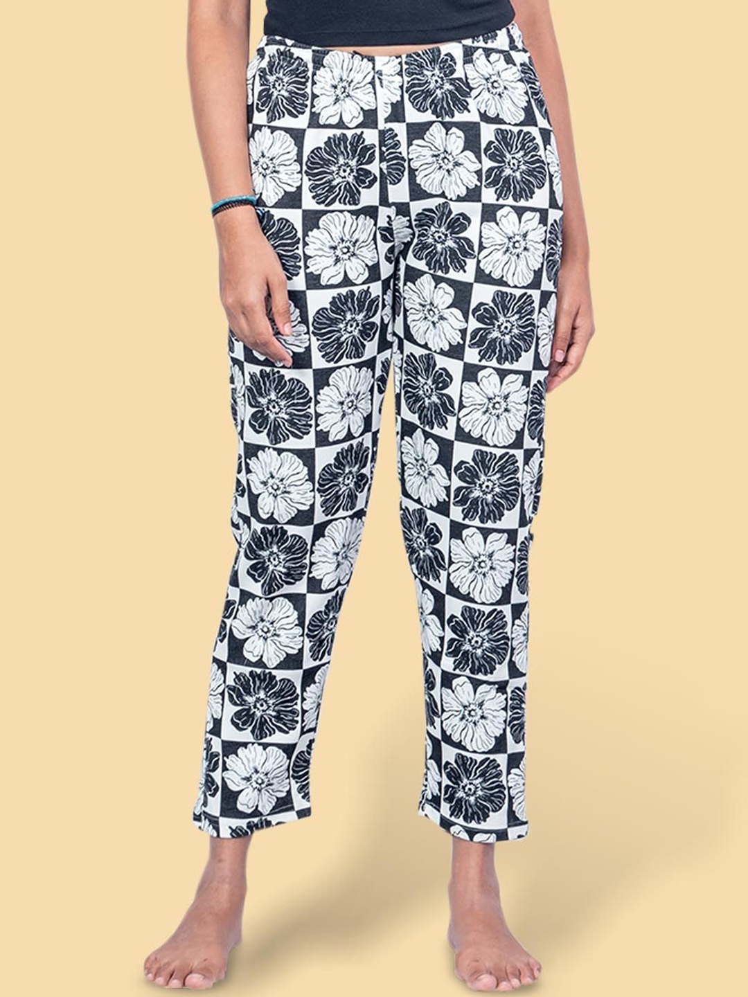 

Kryptic Floral Printed Pure Cotton Lounge Pants, Off white