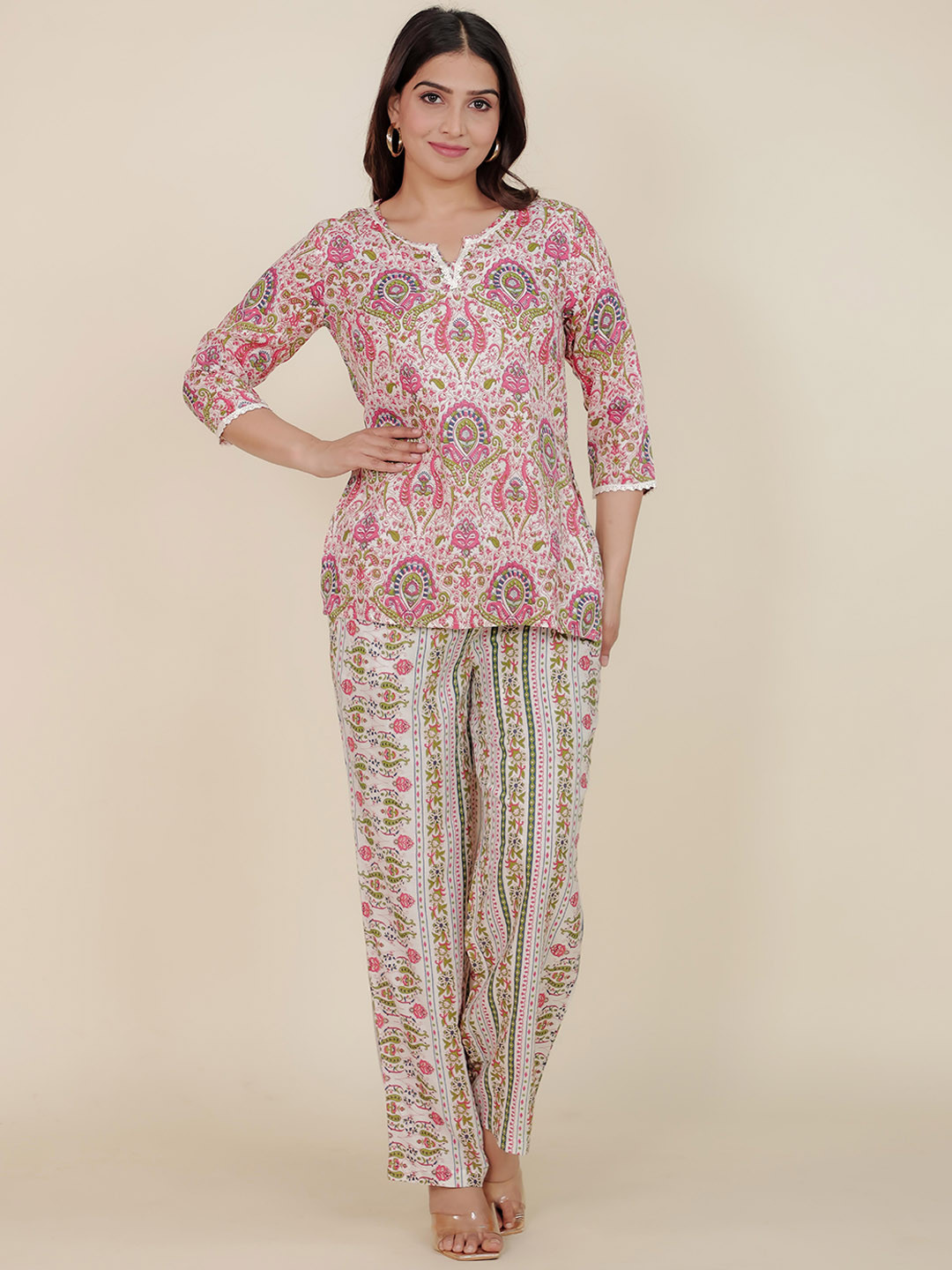 

WESTIFIED Round Neck Printed Top with Trouser, White