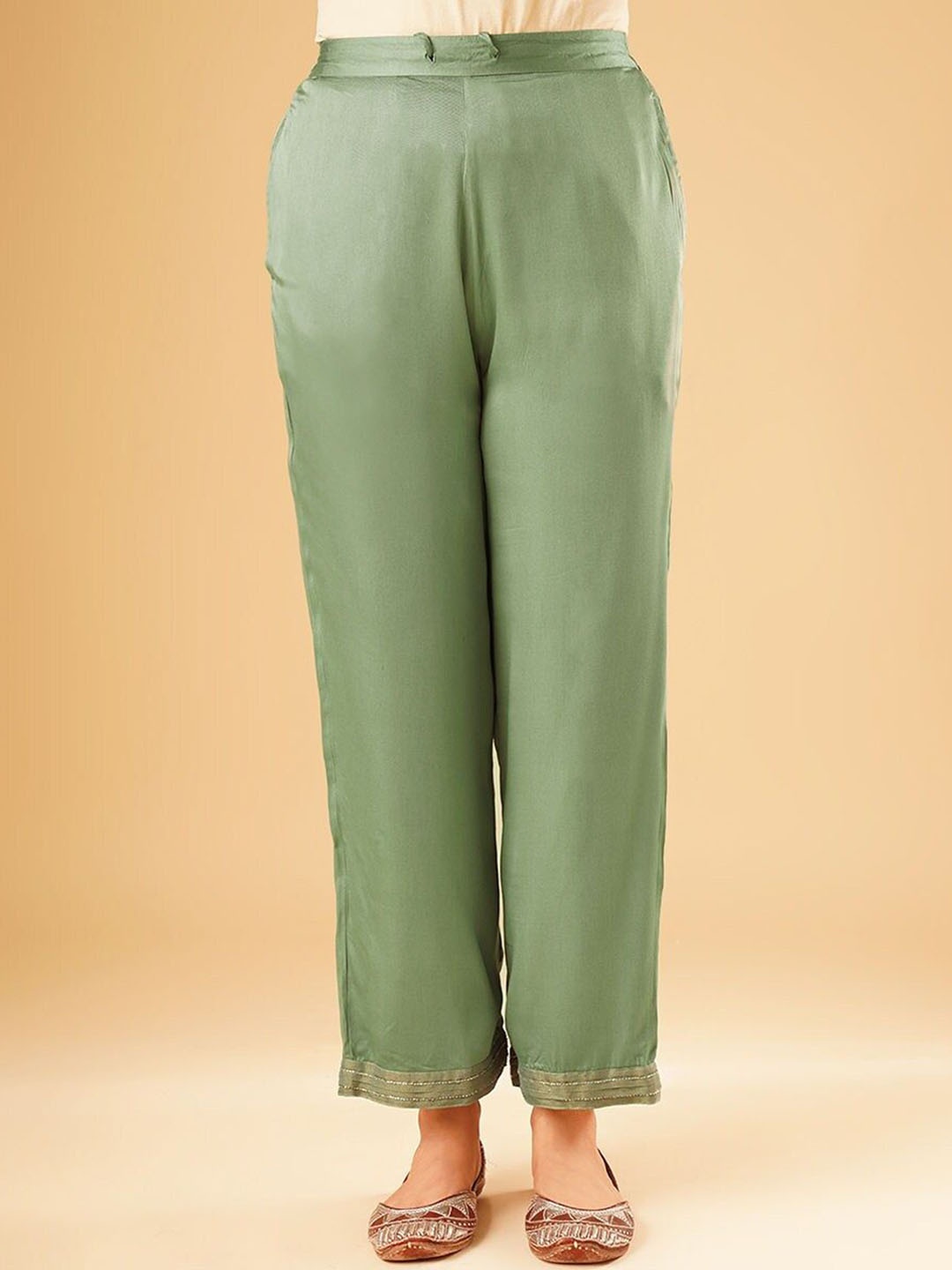 

JAYPORE Women Embroidered Trousers, Teal
