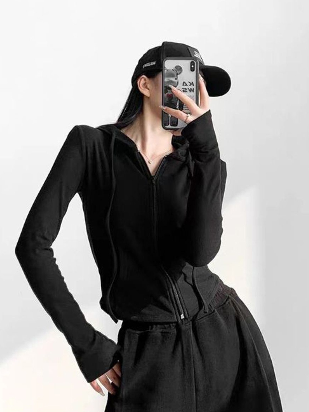 

StyleCast Hooded Extended Sleeves Top, Black