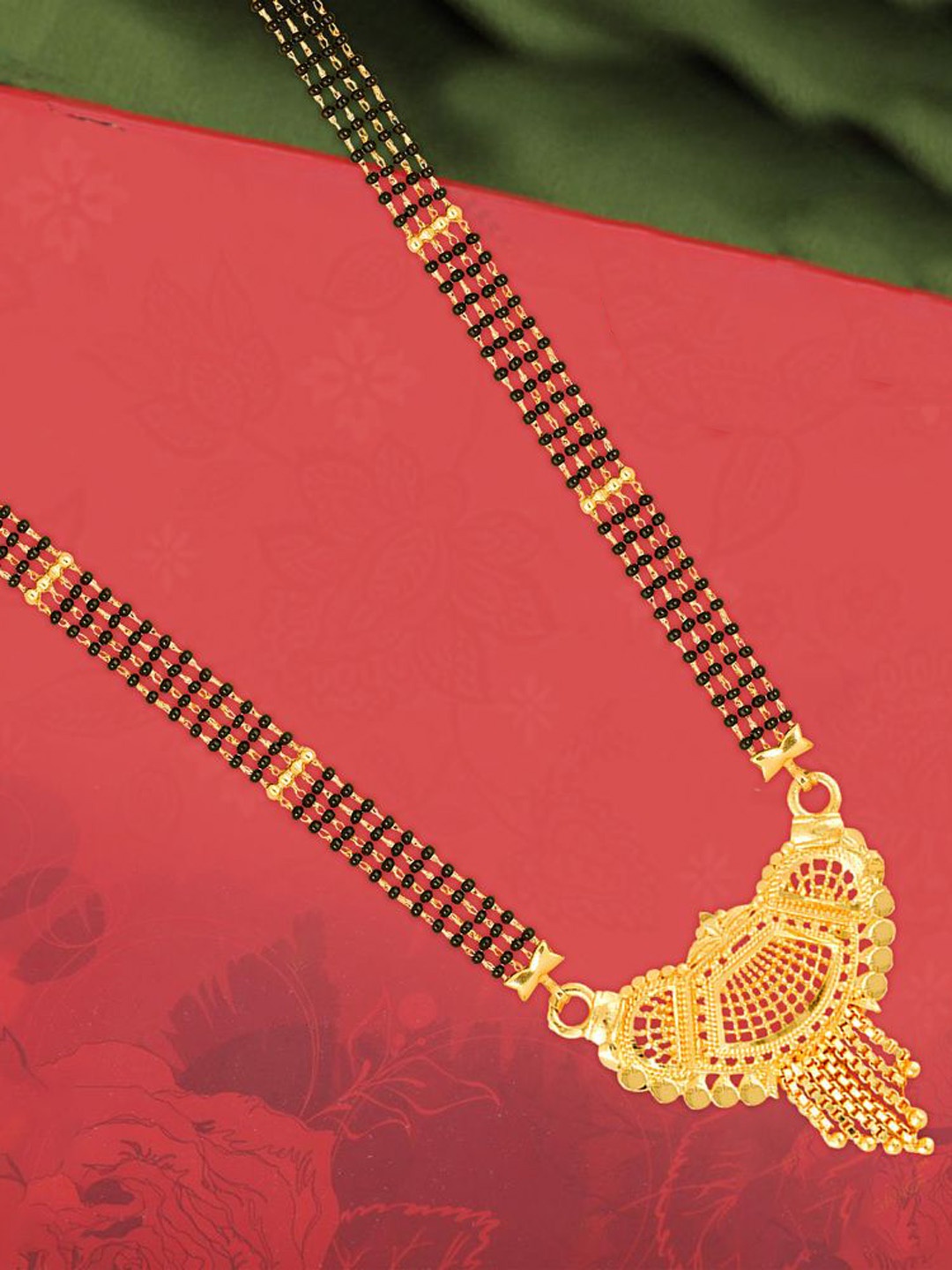 

DIVASTRI One Gram Gold-Plated Beaded Mangalsutra