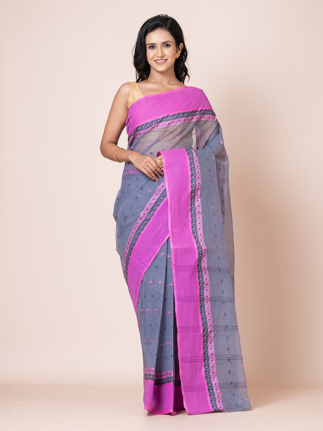 

PUKU Ethnic Motifs Woven Design Pure Cotton Taant Saree, Grey