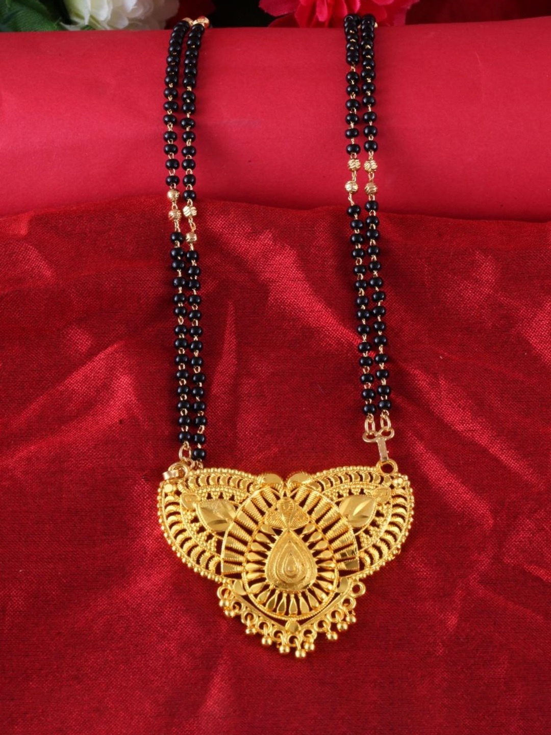 

DIVASTRI One Gram Gold-Plated Beaded Mangalsutra