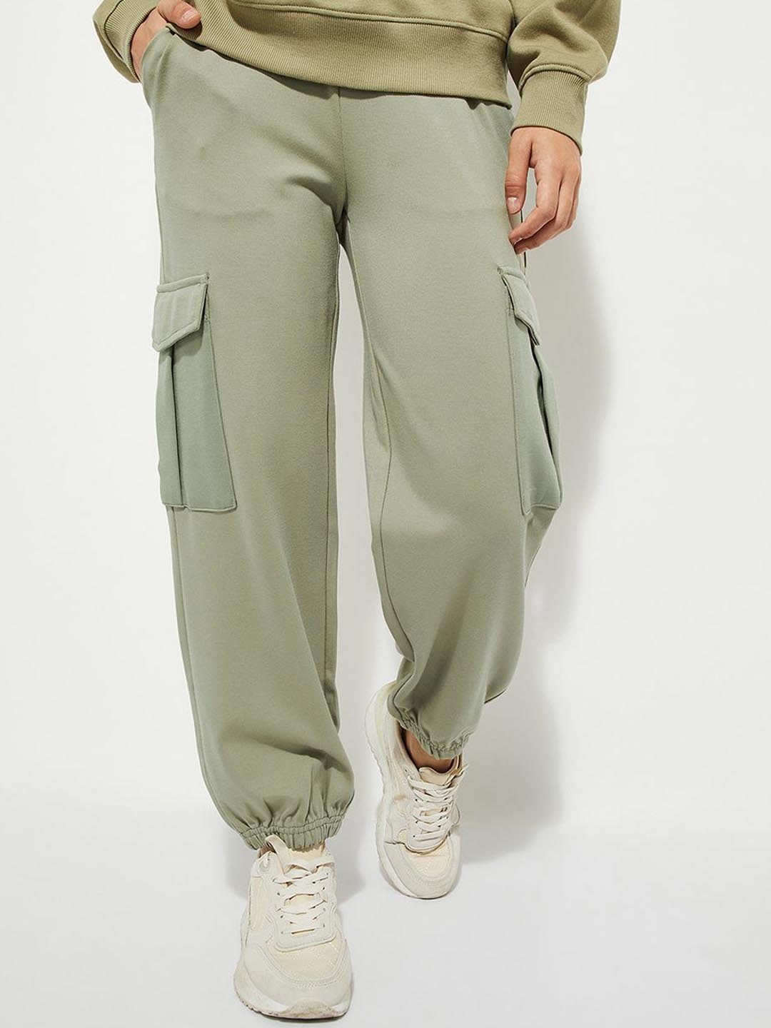 

MAX URB_N Women Solid Cargo Joggers, Green