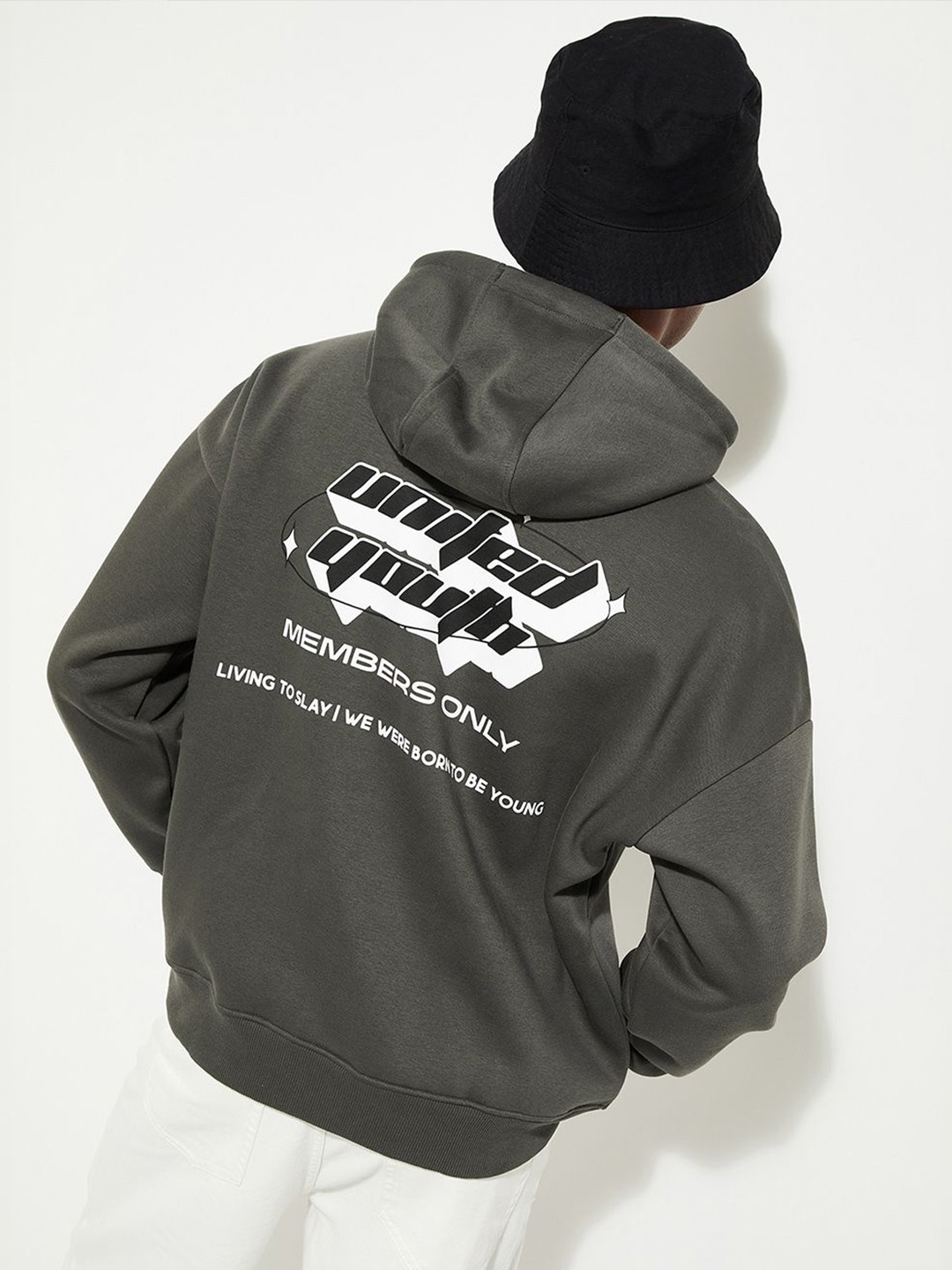

MAX URB_N Men Oversized Back Printed Sweatshirt, Grey