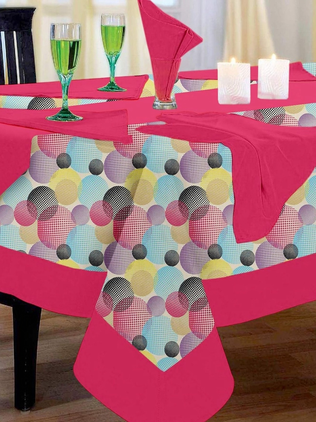 

Lushomes White Set of 9 Geometric Printed Cotton 8-Seater Table Cover