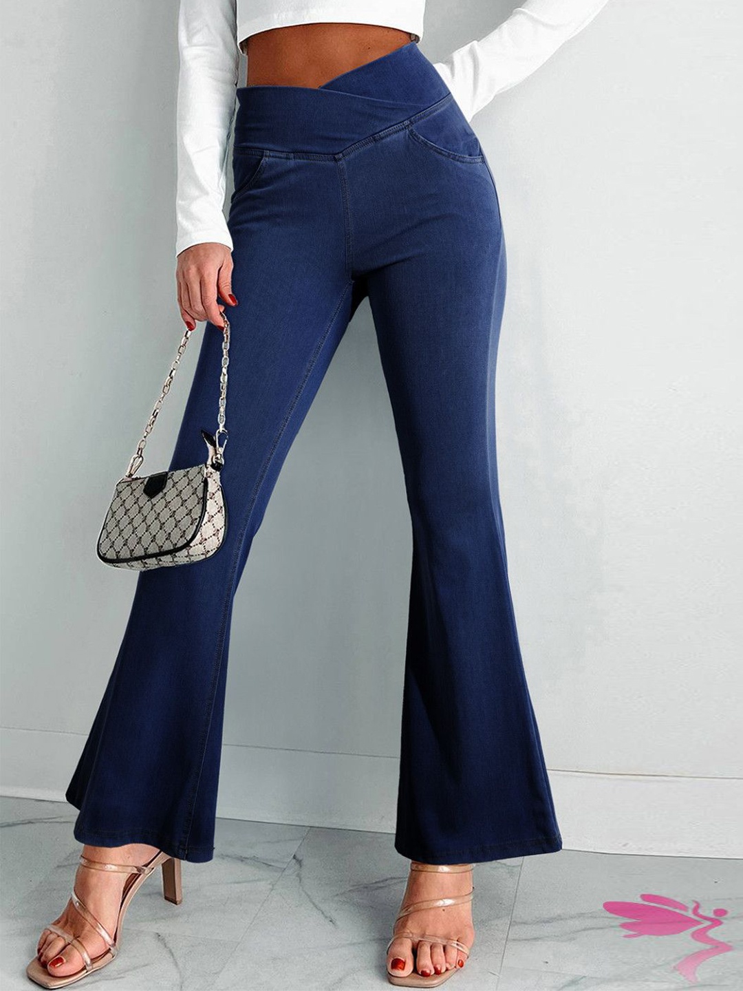 

StyleCast Women Mid-Rise Wide Leg Jeans, Blue