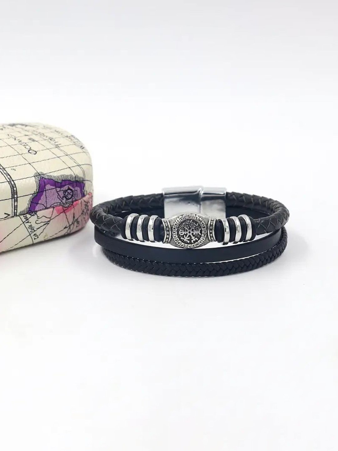 

MEENAZ Men Leather Oxidised Silver-Plated Multistrand Bracelet