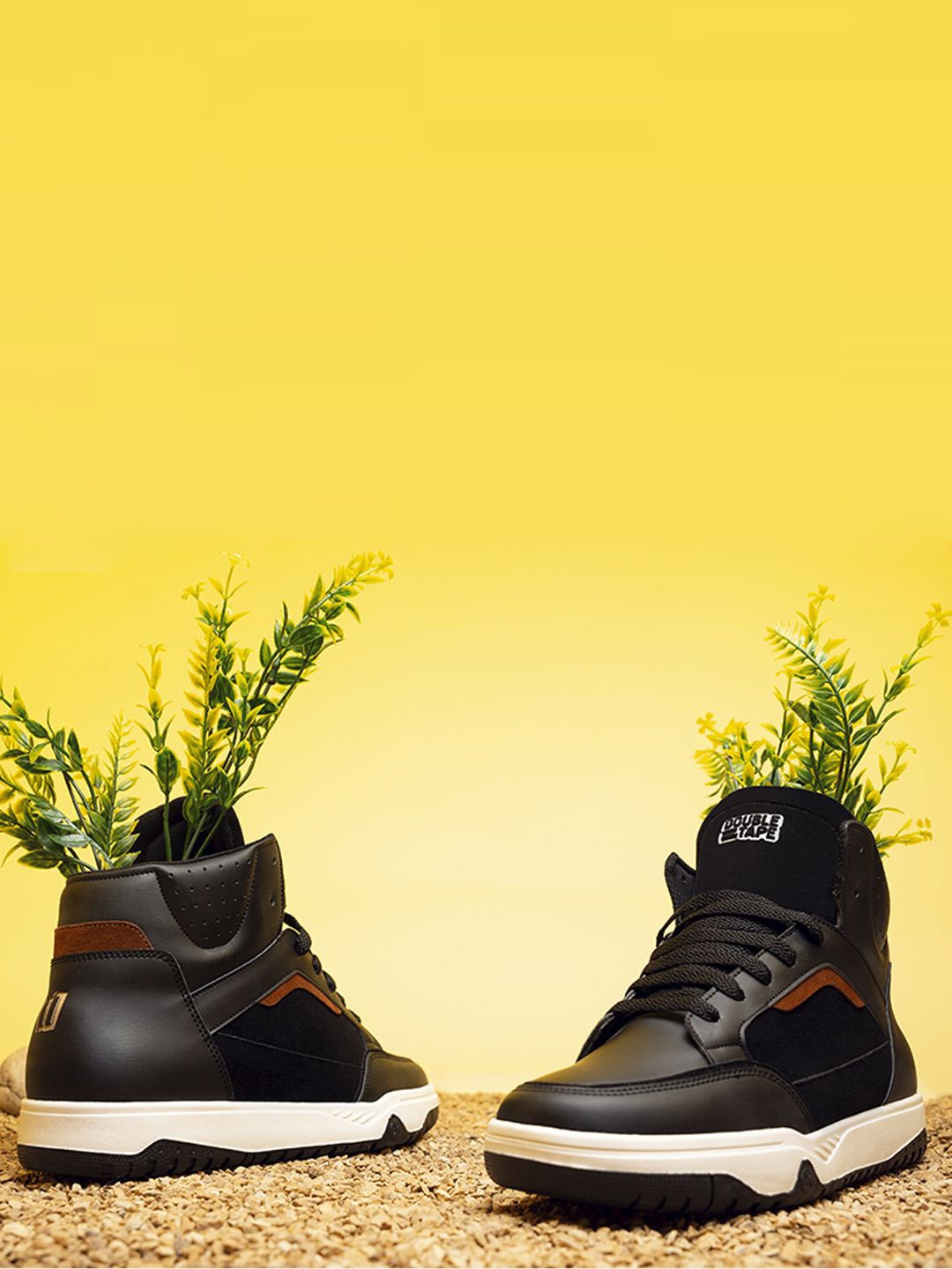 

DOUBLE TAPE Men Elevate X Sneakers, Black