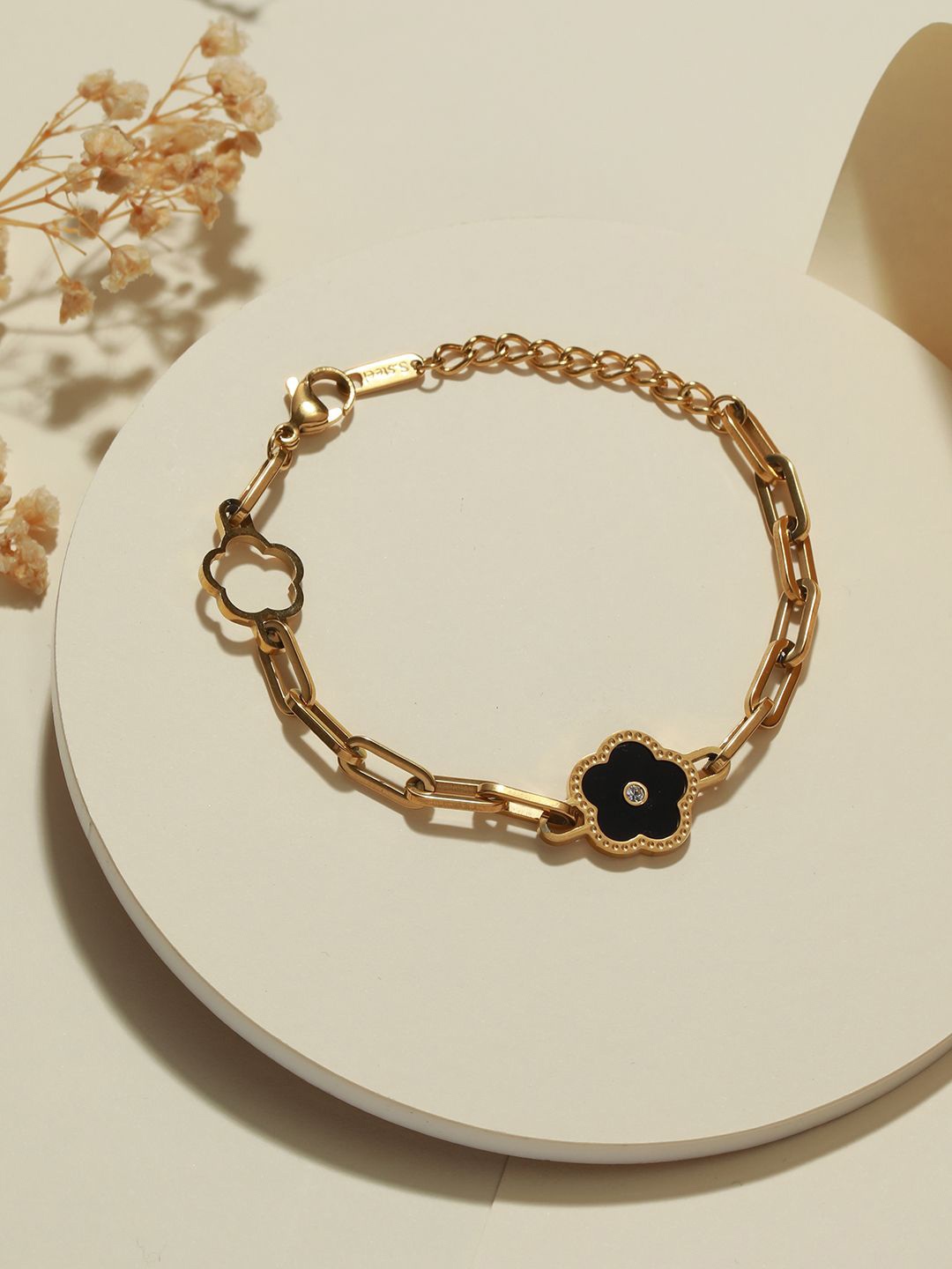 

DressBerry Women Brass Gold-Plated Link Bracelet