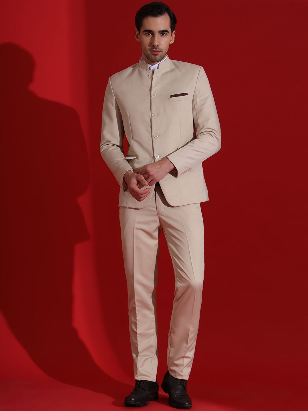 

TAHVO Bandhgala Long Sleeve Two-Piece Suit, Beige