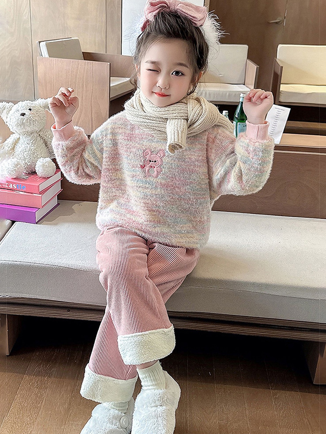 

LULU & SKY Girls Printed Round Neck Long Sleeves Sweatshirt With Trouser, Pink