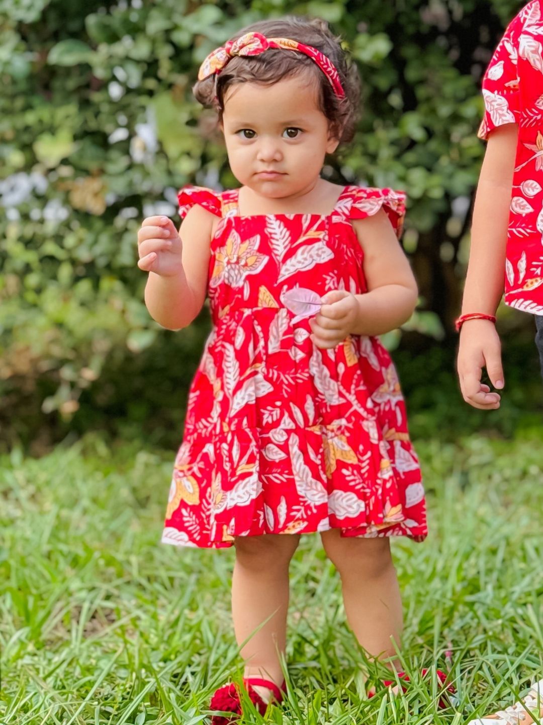 

MASU LIVING Girls Floral Printed Pure Cotton Fit & Flare Dress, Red
