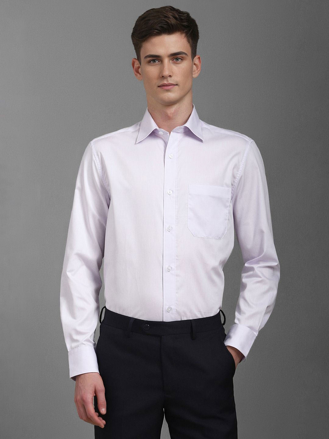 

Louis Philippe Men Classic Opaque Formal Shirt, Lavender