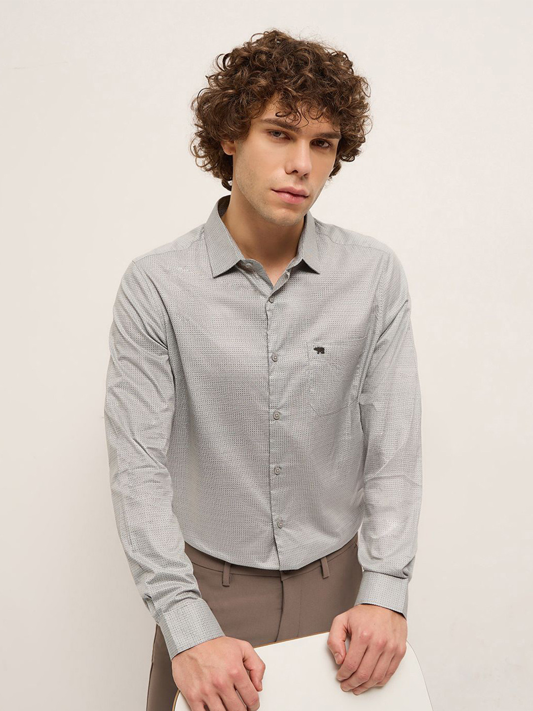 

THE BEAR HOUSE Men Tailored Fit Opaque Printed Formal Shirt, Grey