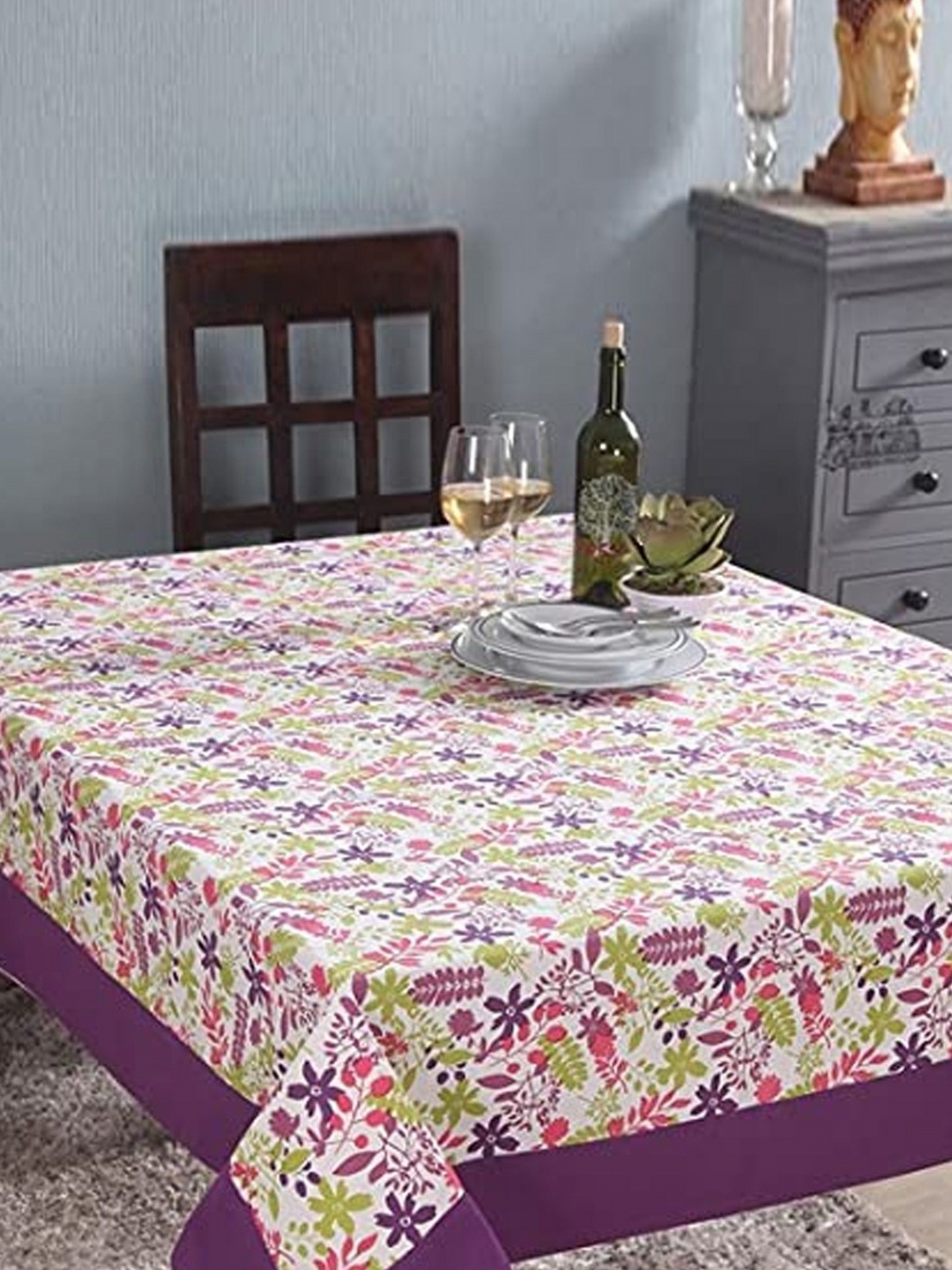 

Lushomes Purple Floral 8-Seater Table Cover