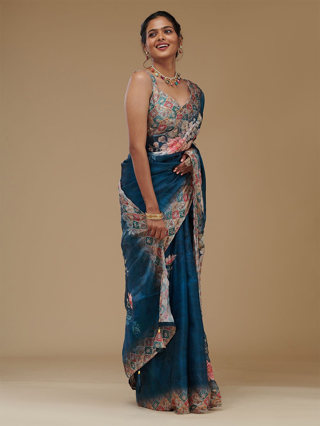 

Koskii Floral Tissue Saree, Blue