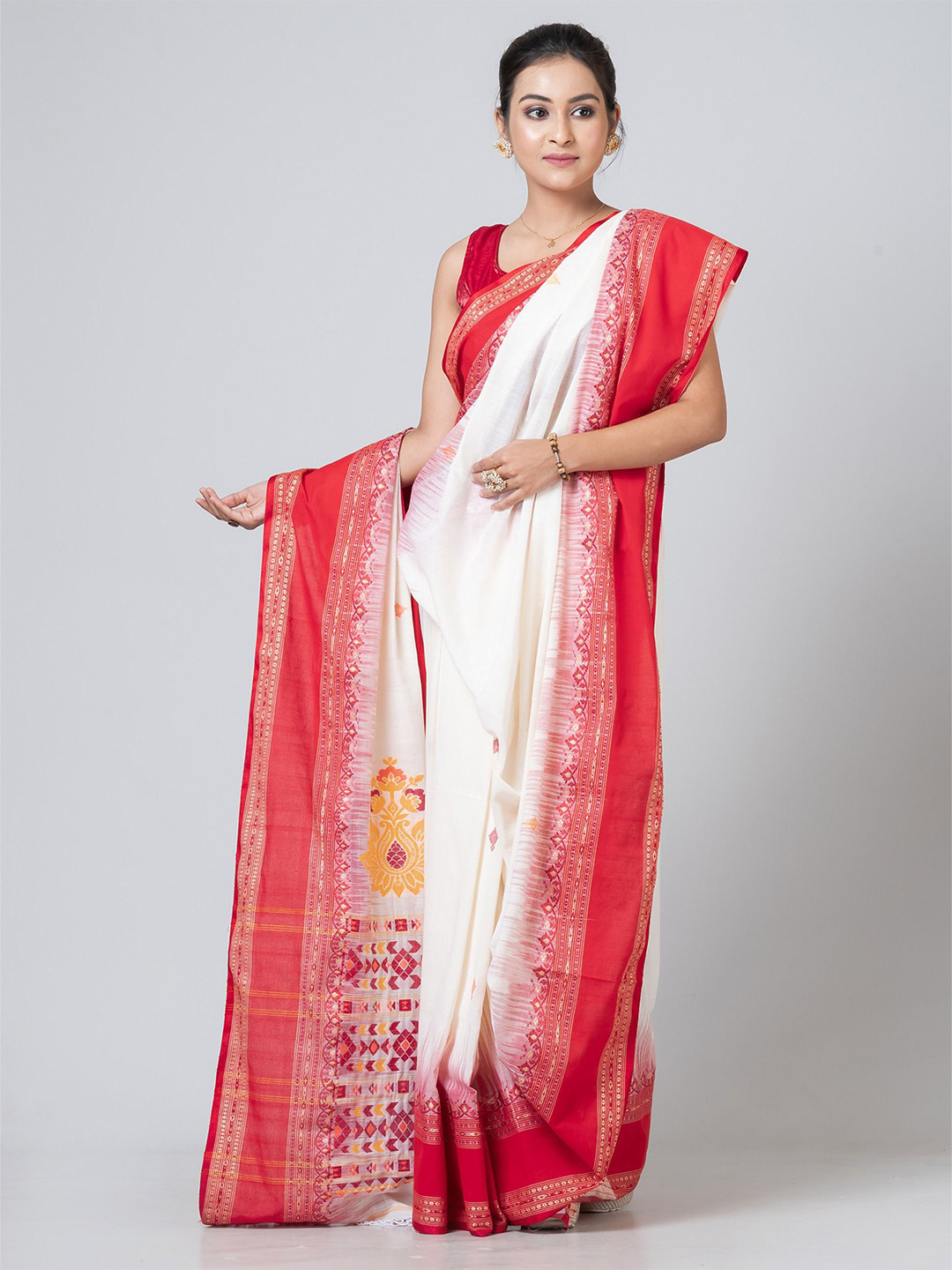 

PUKU Woven Design Pure Cotton Saree, Off white