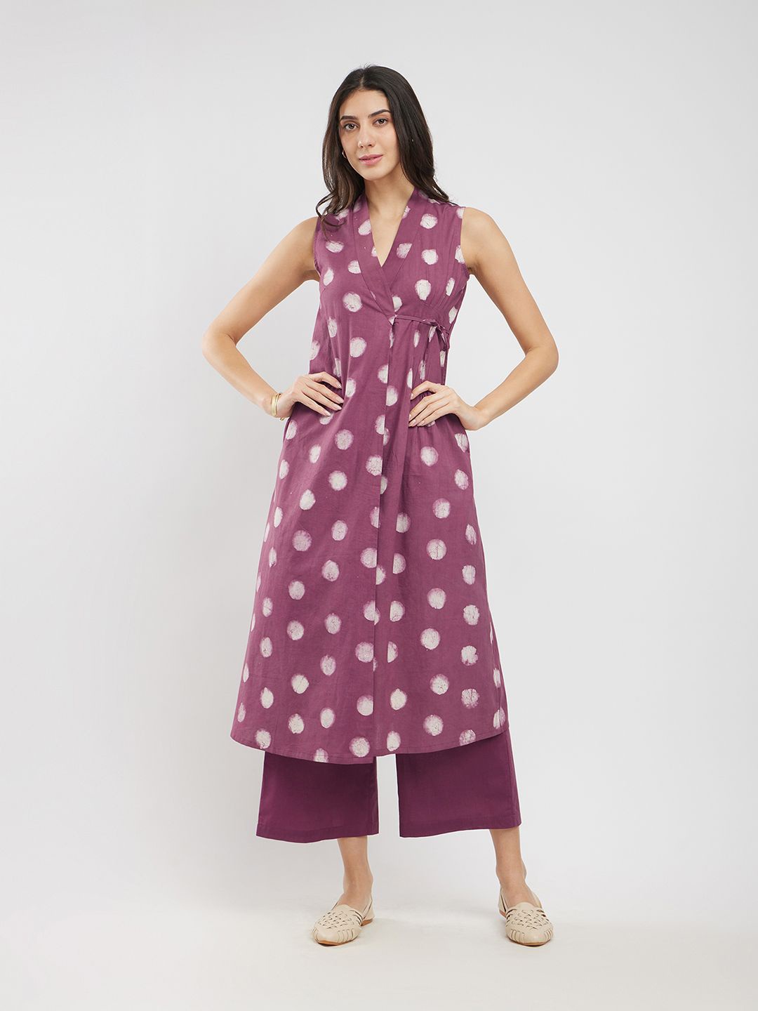 

Pink Fort Women Printed Regular Pure Cotton Kurta with Palazzos, Burgundy