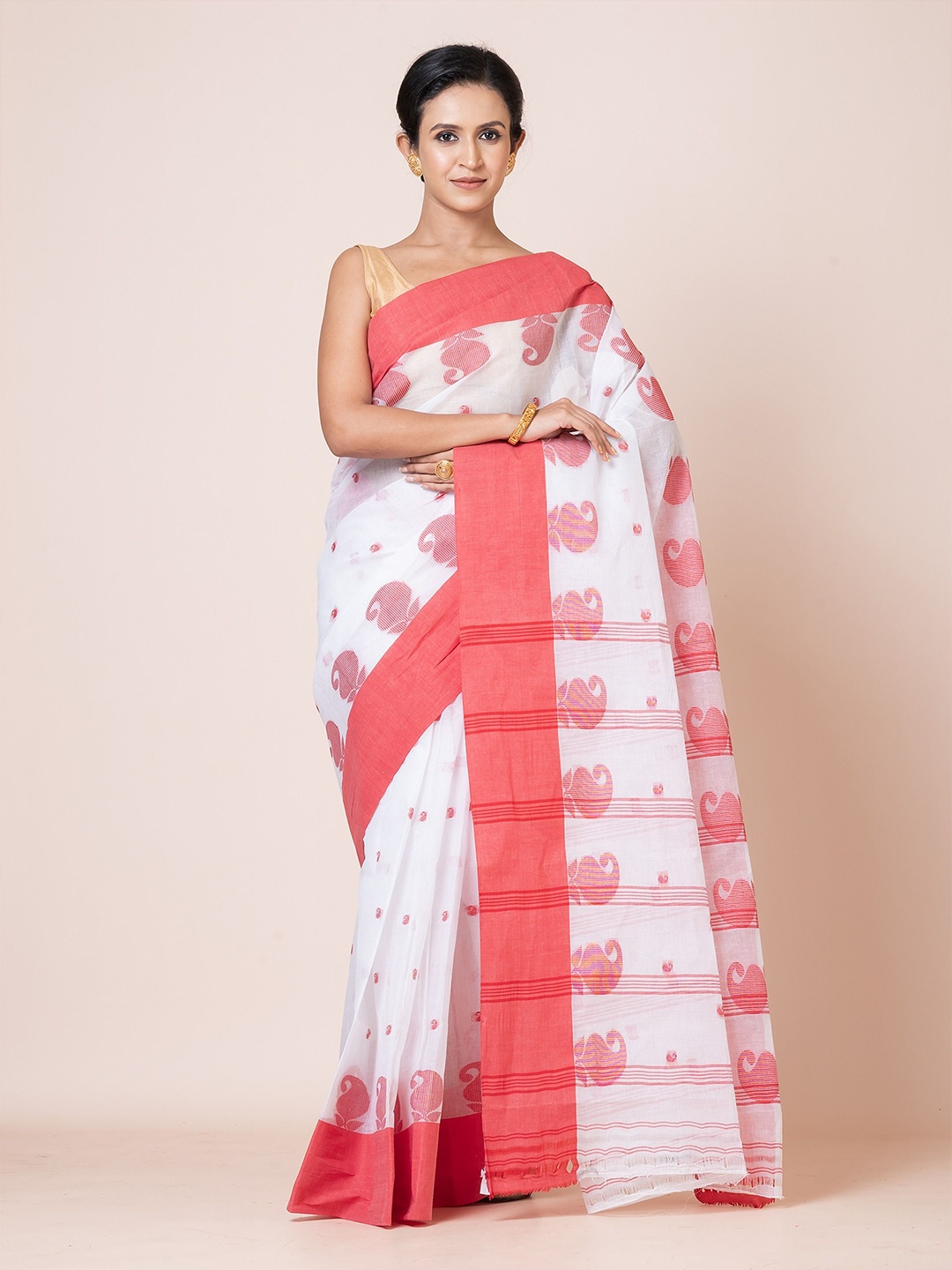 

PUKU Ethnic Motifs Pure Cotton Saree With Buti Work, White