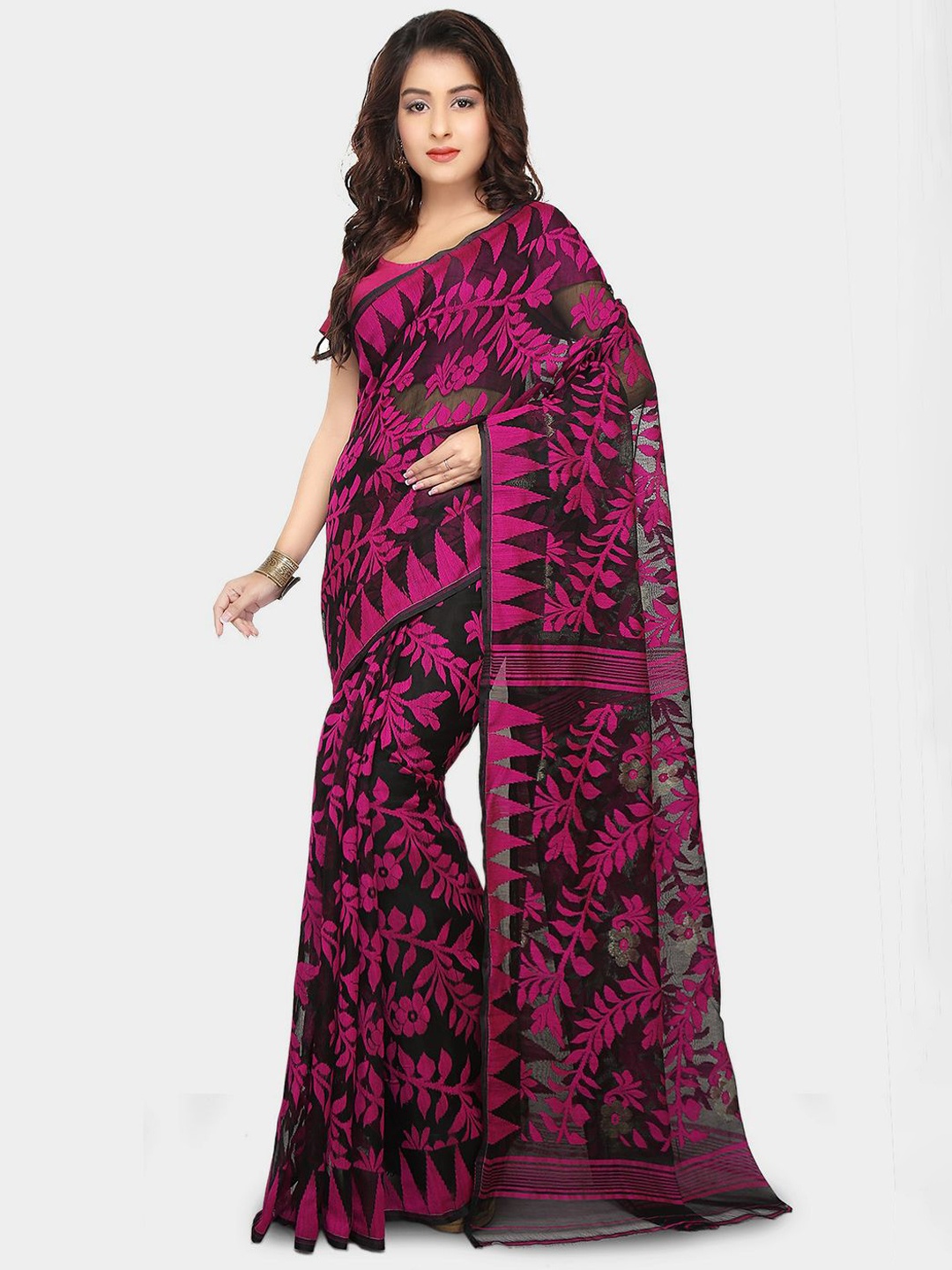 

Crochetin Woven Design Ready to Wear Jamdani Saree, Black