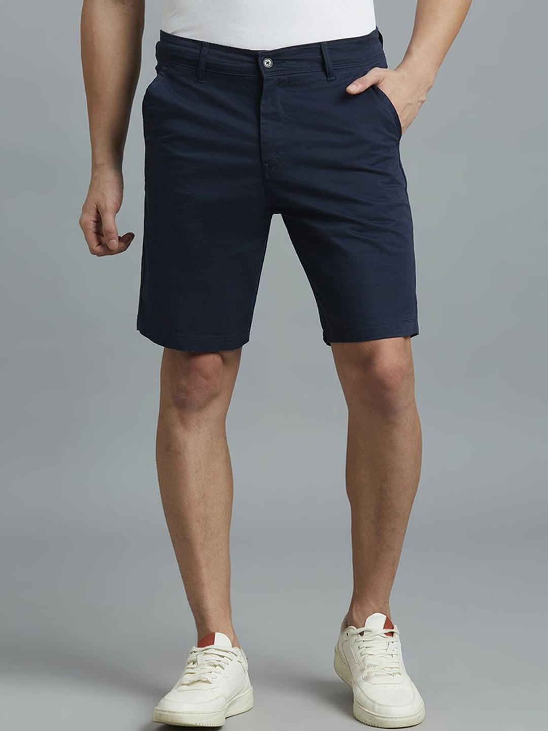 

Reid & Taylor Men Mid-Rise Cotton Shorts, Navy blue