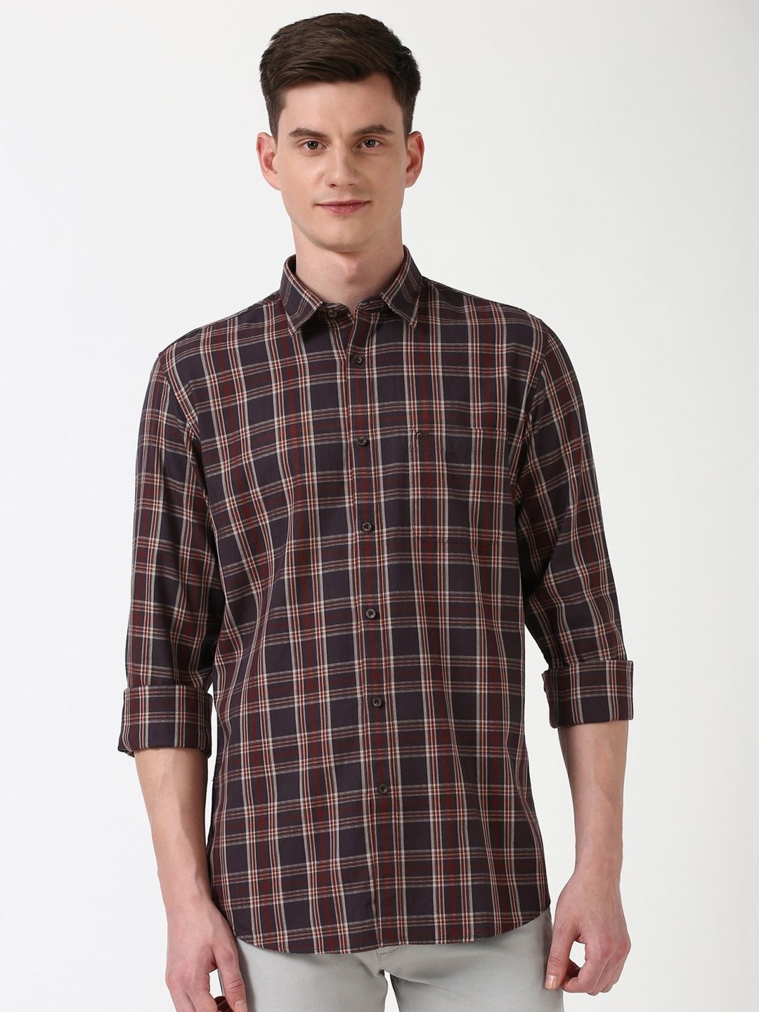 

Peter England Casuals Men Slim Fit Opaque Checked Casual Shirt, Brown