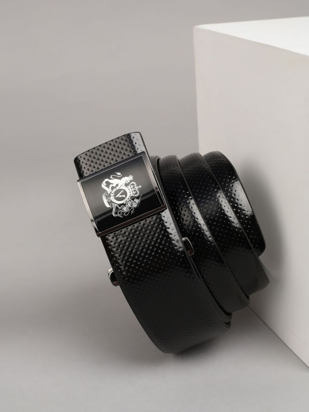 

Van Heusen Men Textured Leather Formal Belt, Black