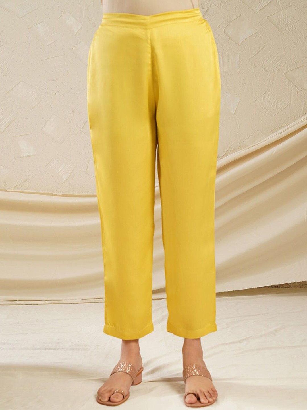 

JAYPORE Women Straight Fit Trousers, Yellow