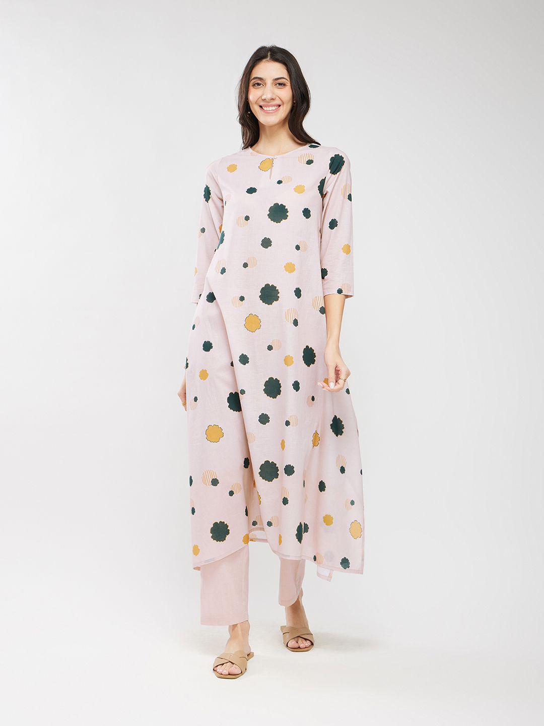 

Pink Fort Women Floral Printed Regular Pure Cotton Kurta with Trousers, Beige