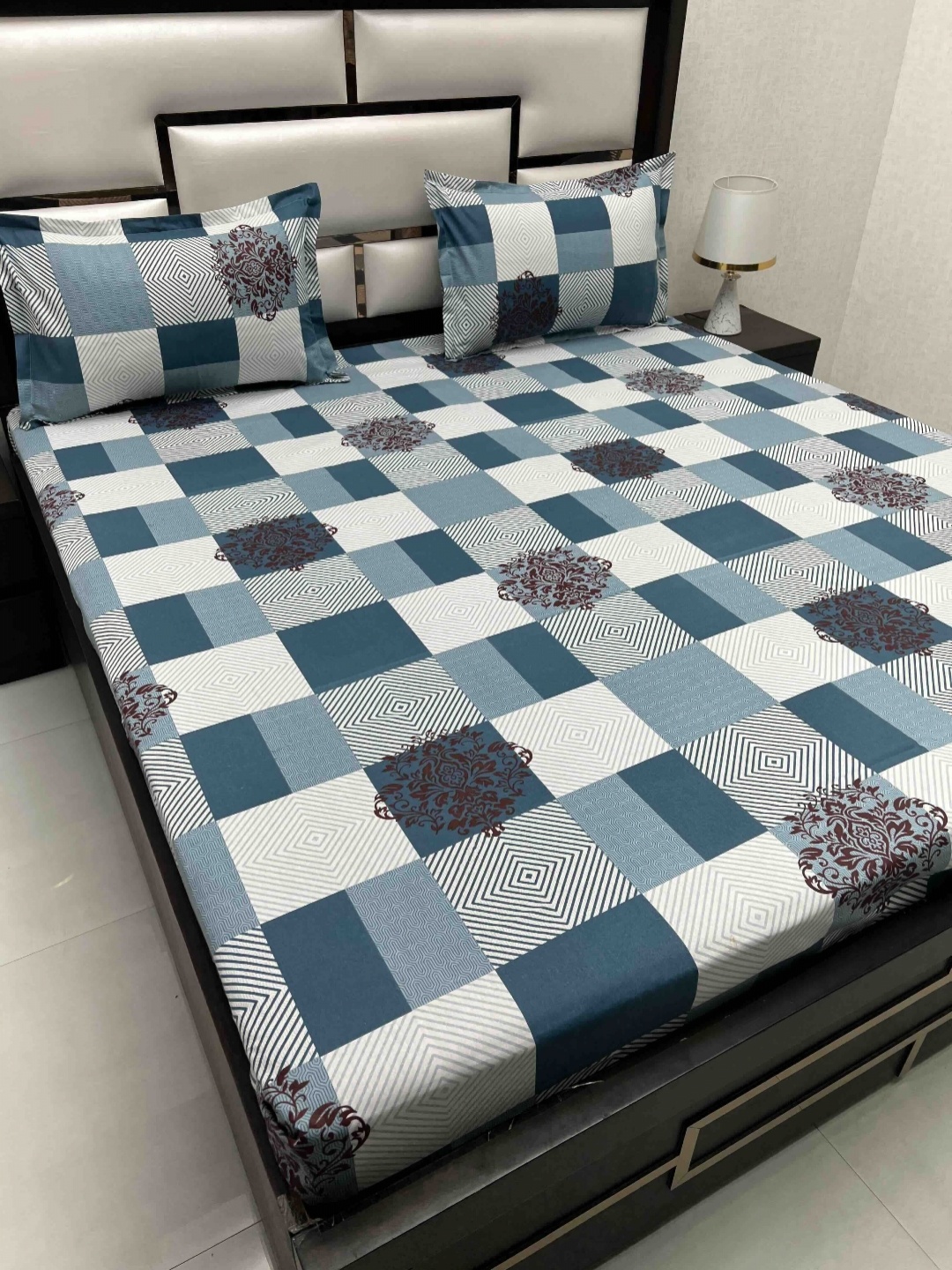 

Pure Decor Passion Blue Printed Pure Cotton 330 TC Queen Bedsheet Set 2.28 x 2.56 m