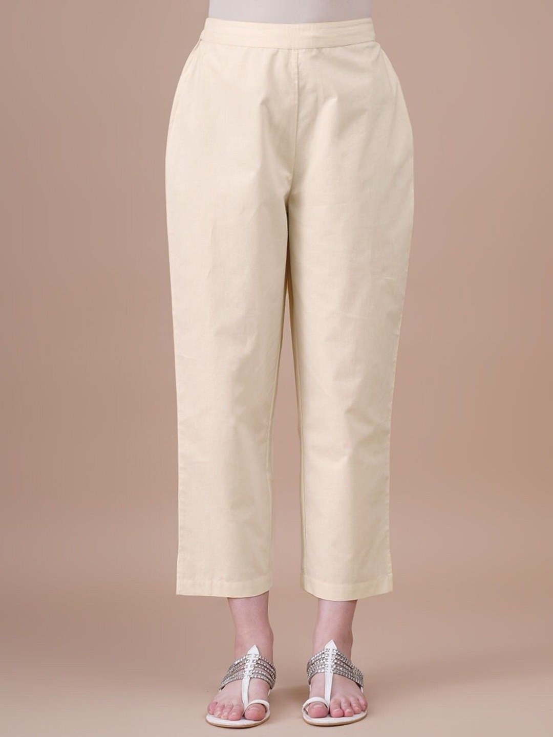 

JAYPORE Women Slim Fit Trousers, Off white