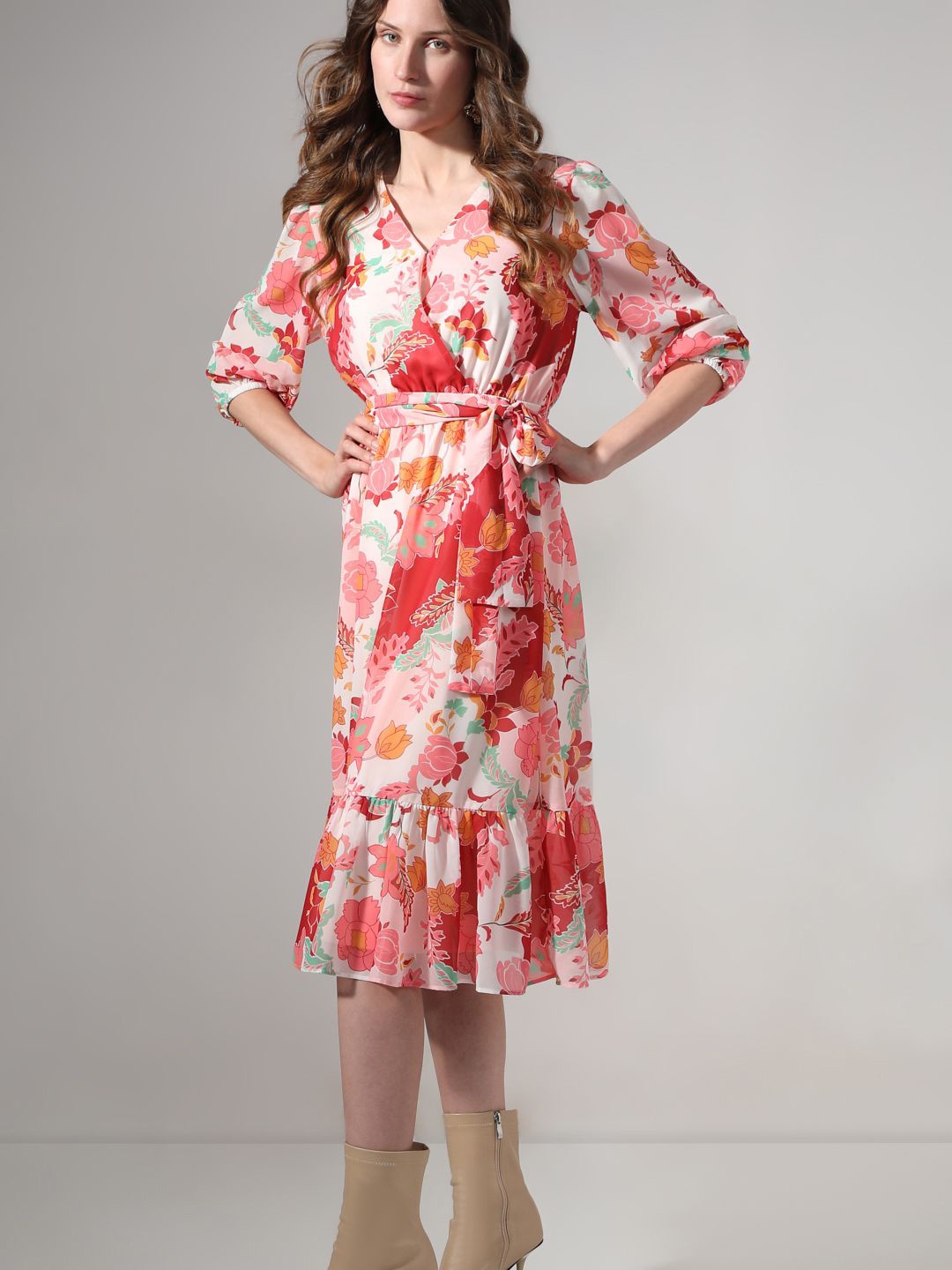 

Vero Moda Women Floral Printed Fit & Flare Midi Dress, Red