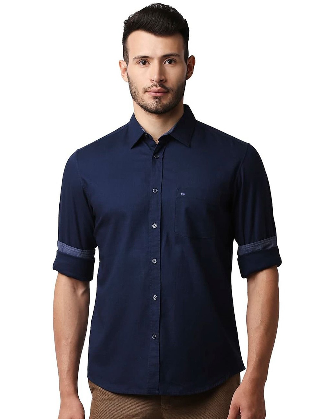 

Basics Men Slim Fit Opaque Casual Shirt, Navy blue