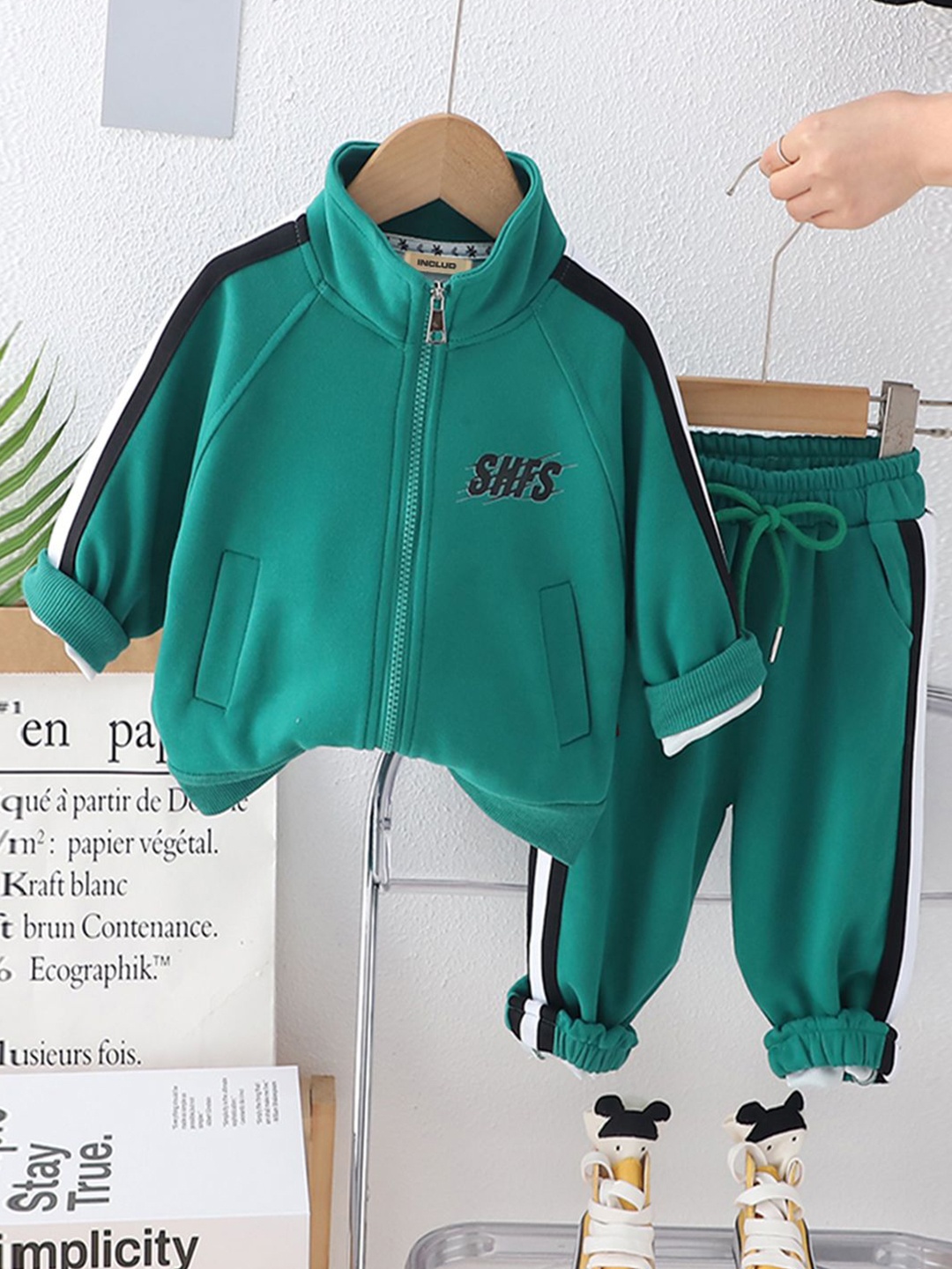 

INCLUD Boys Trousers, Green