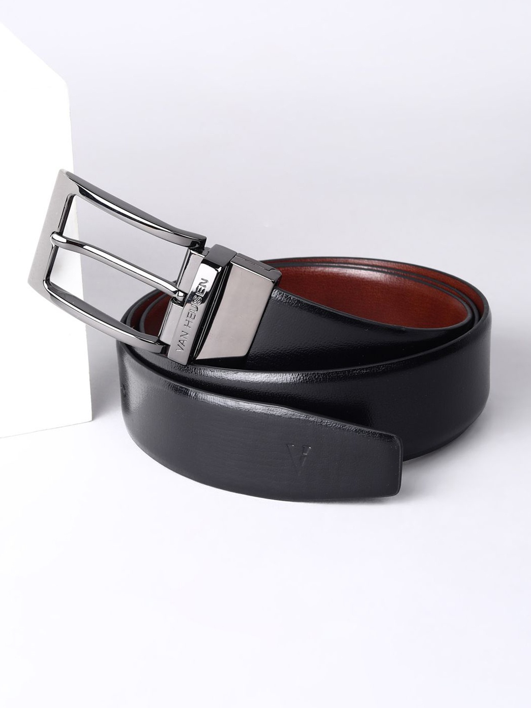 

Van Heusen Men Leather Reversible Formal Belt, Black